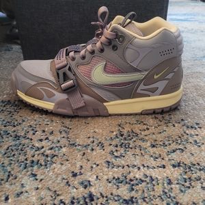Men's Nike Air Trainer 1 SP, Size 11.5, Lt smoke grey/honeydew